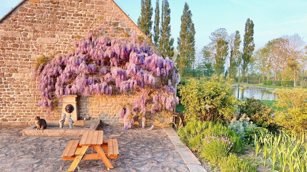 Chateau Du Bu Anctoville Exteriér fotografie